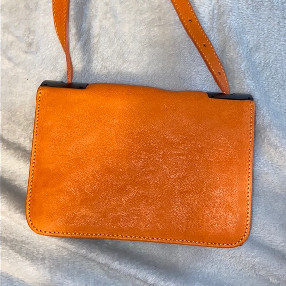 STUART WEITZMAN orange crossbody purse - Picture 3 of 7